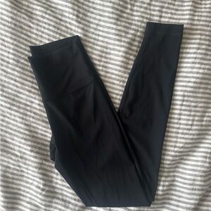 Lululemon Women Wunder Under Leggings in Black 4